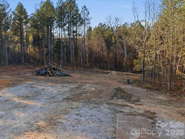 2704 Kee Moore Drive, Chester, SC 29706