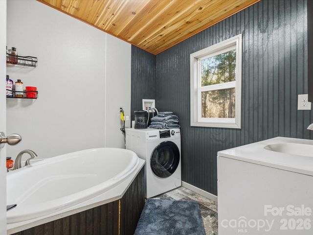 2704 Kee Moore Drive, Chester, SC 29706