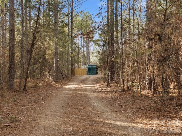 2704 Kee Moore Drive, Chester, SC 29706