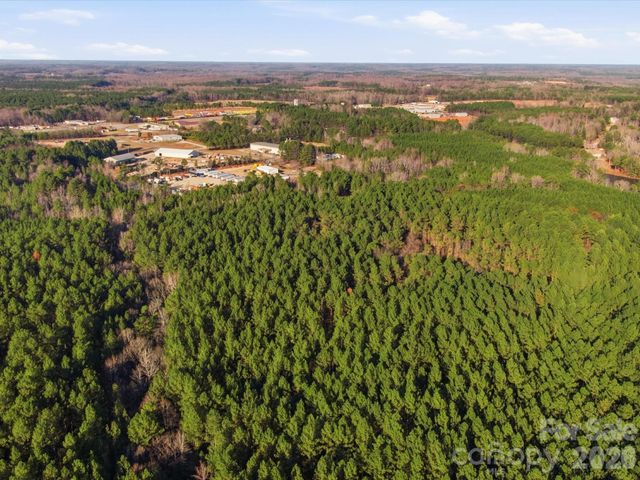 2704 Kee Moore Drive, Chester, SC 29706