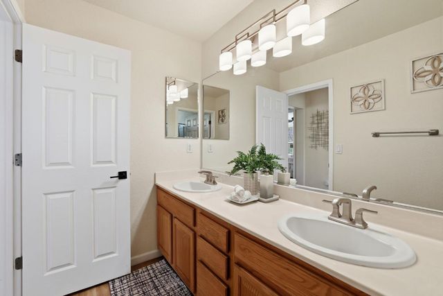 519 Borders Ct, El Dorado Hills, CA 95762