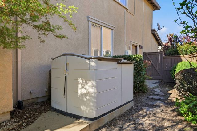 519 Borders Ct, El Dorado Hills, CA 95762