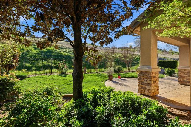 519 Borders Ct, El Dorado Hills, CA 95762