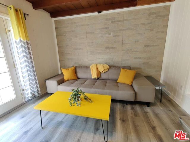 6838 Bertrand Avenue, Los Angeles, CA 91335