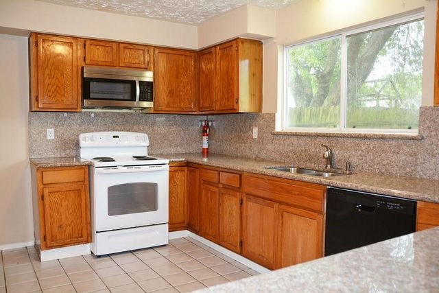 3703 Embarcadero Drive, Houston, TX 77082