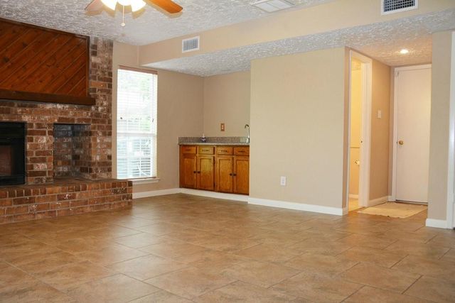 3703 Embarcadero Drive, Houston, TX 77082