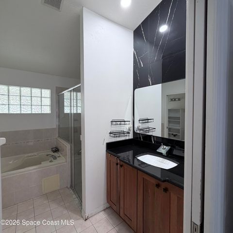 1430 Alberni Street NW, Palm Bay, FL 32907