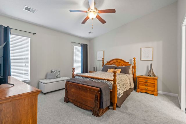 400 Stafford Dr., Myrtle Beach, SC 29579