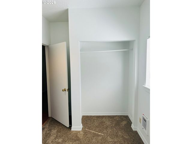 1414 Se LAMBERT St, Portland, OR 97202