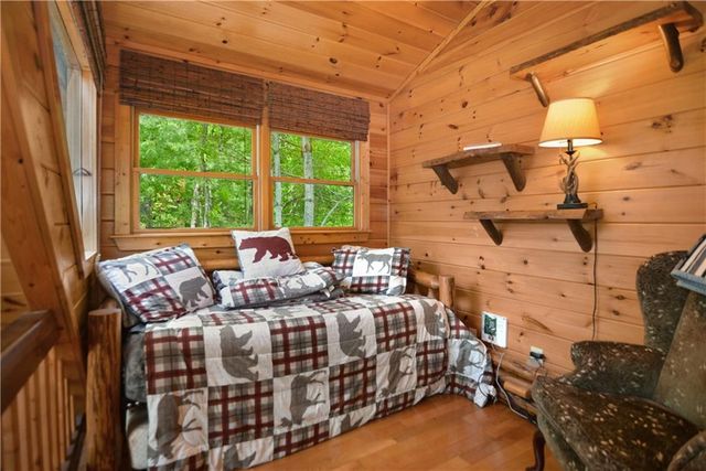 305 Skybound Rd, Blue Ridge, GA 30513