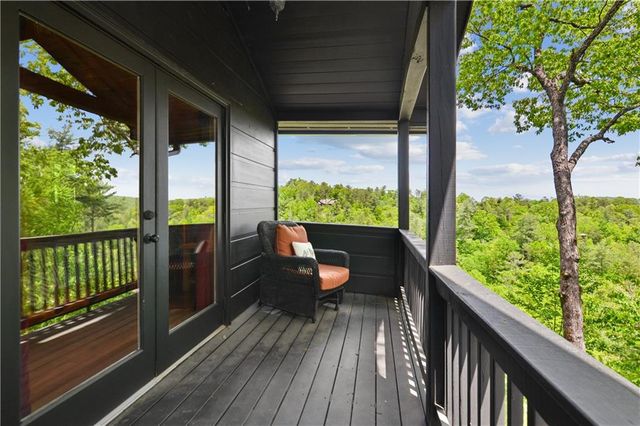 305 Skybound Rd, Blue Ridge, GA 30513