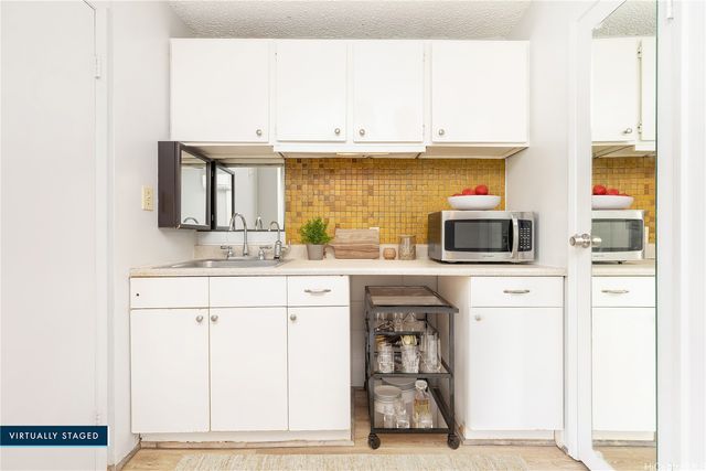 249 Kapili Street 304, Honolulu, HI 96815