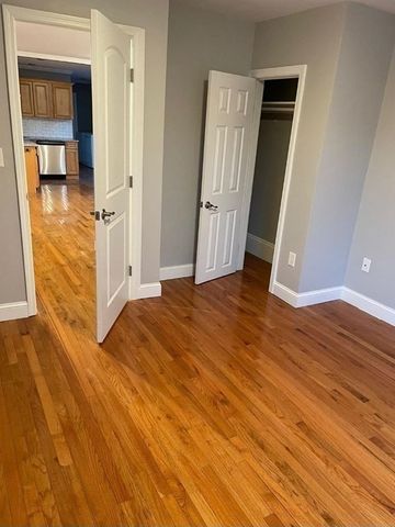 55 Marshall Street 3, Somerville, MA 02145