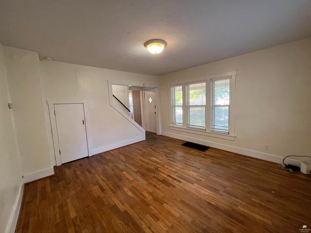 1012 Yuma Street, Manhattan, KS 66502