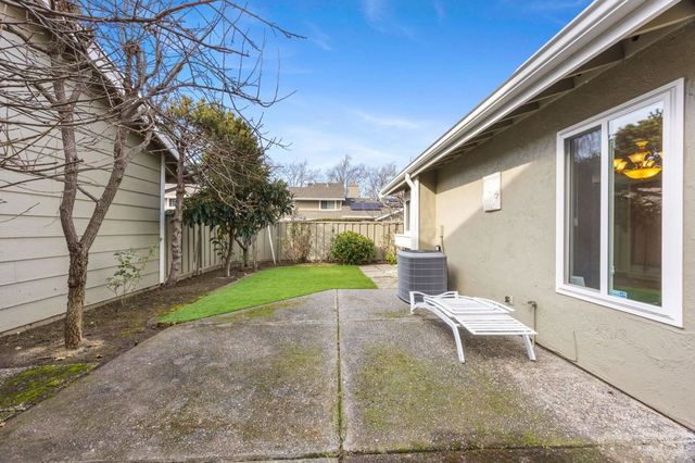 34203 Petard Ter, Fremont, CA 94555