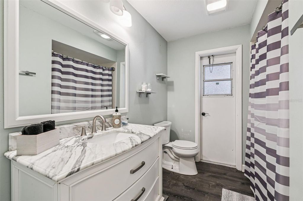 Image 14 of property listing at 895 PALMETTO STREET, Oviedo, FL 32765