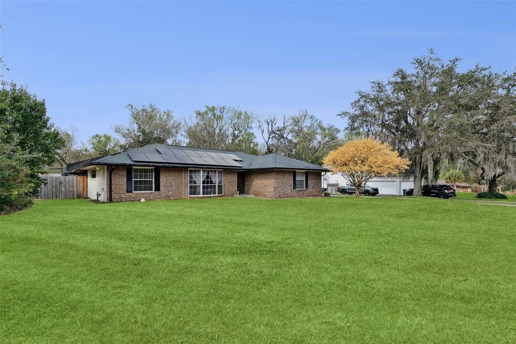 Image 29 of property listing at 895 PALMETTO STREET, Oviedo, FL 32765