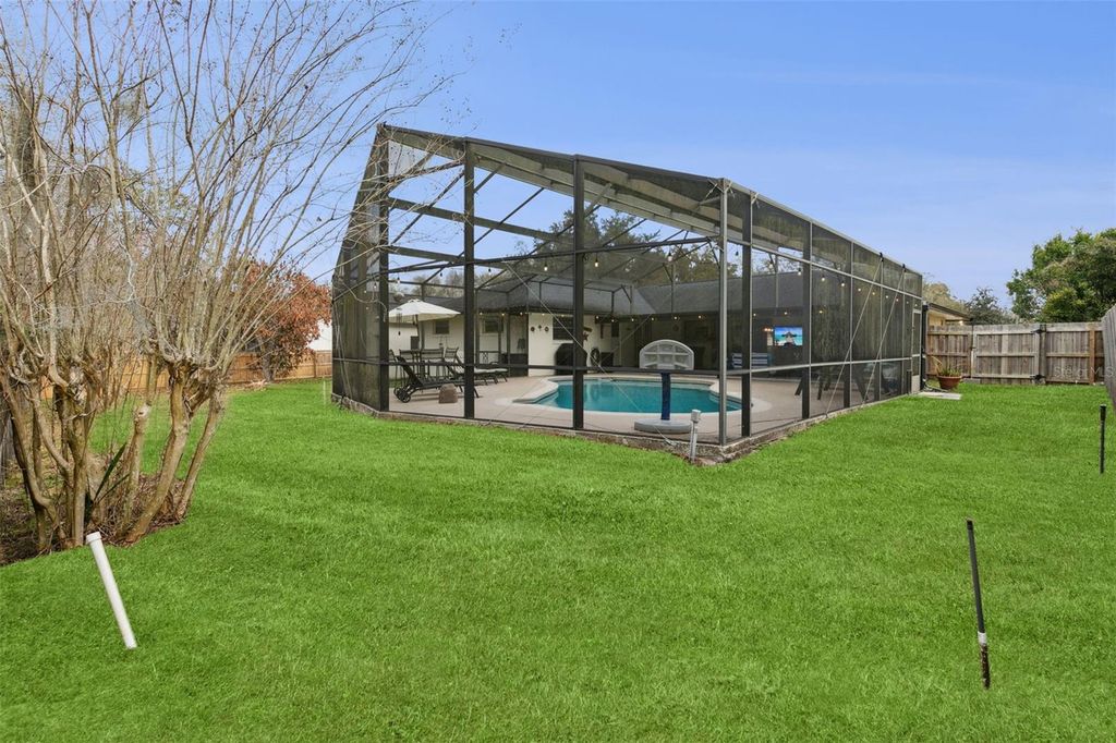 Image 31 of property listing at 895 PALMETTO STREET, Oviedo, FL 32765