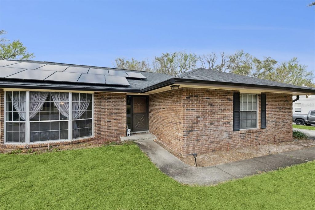 Image 33 of property listing at 895 PALMETTO STREET, Oviedo, FL 32765