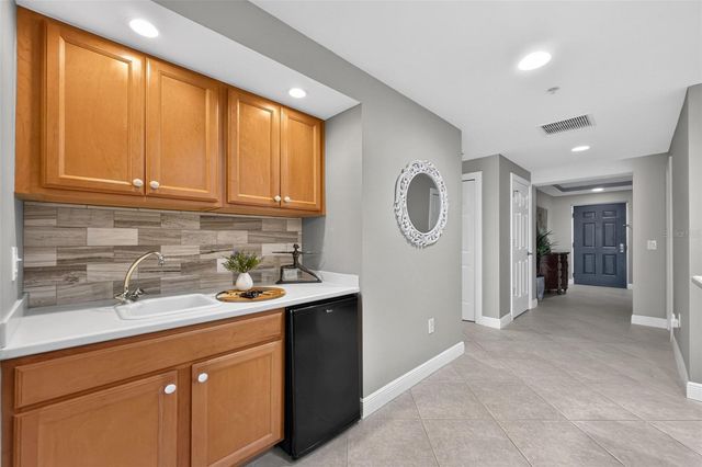 3313 SUNSET KEY CIR 402, Punta Gorda, FL 33955