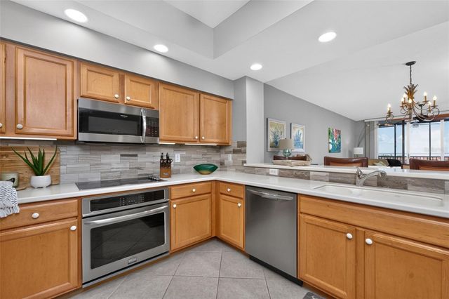 3313 SUNSET KEY CIR 402, Punta Gorda, FL 33955