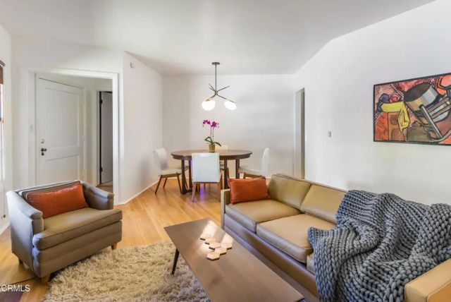 831 Bank Street, South Pasadena, CA 91030