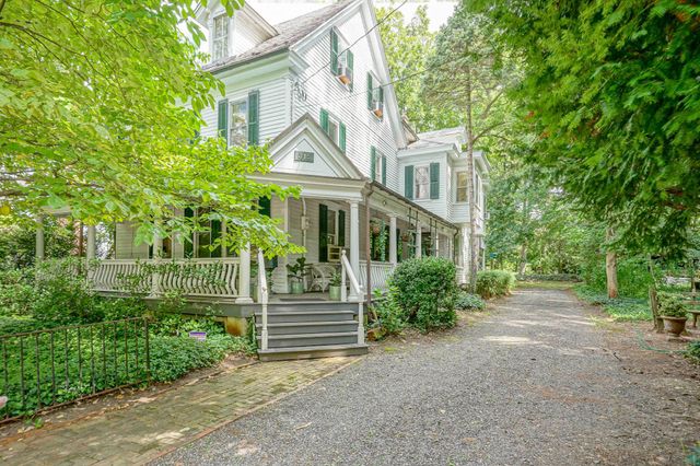 315 CHESTNUT ST, Moorestown, NJ 08057