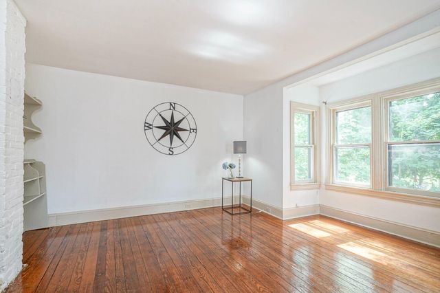 315 CHESTNUT ST, Moorestown, NJ 08057