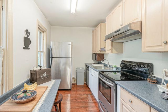 315 CHESTNUT ST, Moorestown, NJ 08057