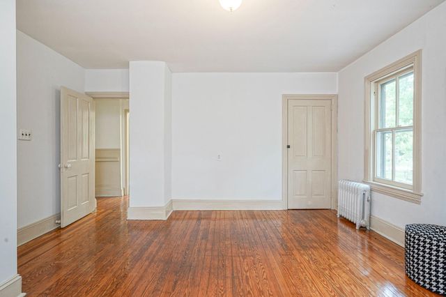 315 CHESTNUT ST, Moorestown, NJ 08057