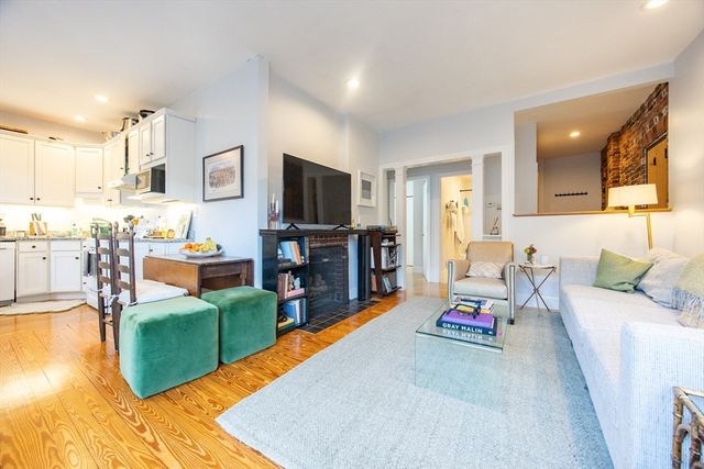 88 Hancock St 12, Cambridge, MA 02139