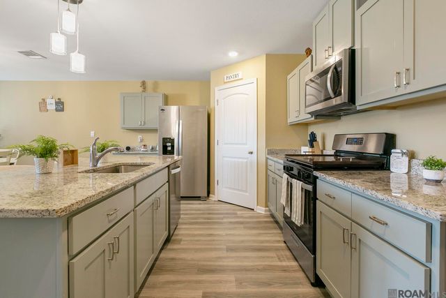 12786 Catalpa Ave, Denham Springs, LA 70726