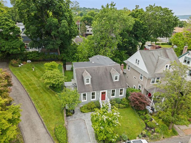 30 Elm Place, Hastings-on-hudson, NY 10706