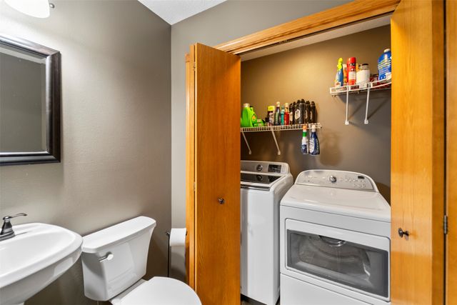 409 Tailfeather Court NW, Bondurant, IA 50035