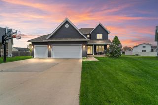 409 Tailfeather Court NW, Bondurant, IA 50035
