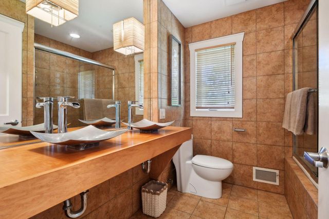 3590 Tuxedo Road, Minnetrista, MN 55364