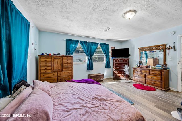 862 PIONEER Drive, Jacksonville, FL 32233