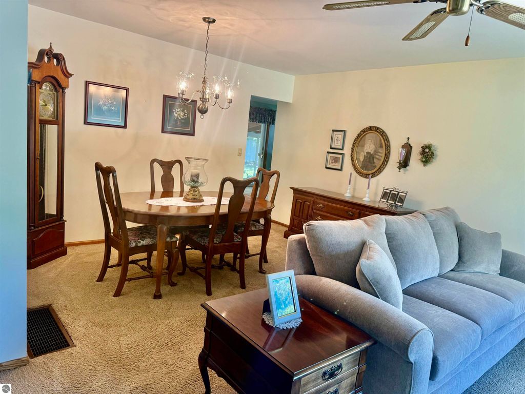 Image 36 of property listing at 135 Fox Place, St Louis, MI 48880