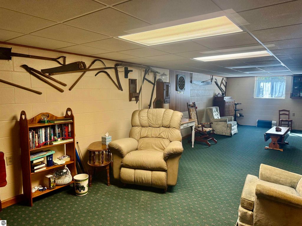 Image 51 of property listing at 135 Fox Place, St Louis, MI 48880