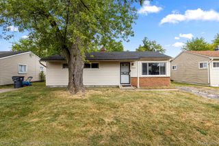22030 Dante Street, Oak Park, MI 48237