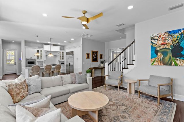 12 S TREASURE DRIVE, Tampa, FL 33609