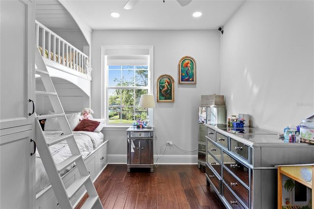 12 S TREASURE DRIVE, Tampa, FL 33609