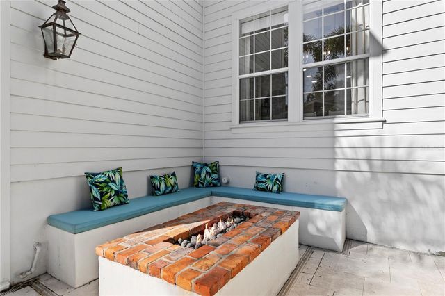 12 S TREASURE DRIVE, Tampa, FL 33609