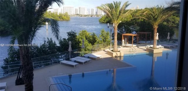 16385 Biscayne Blvd 1019, North Miami Beach, FL 33160