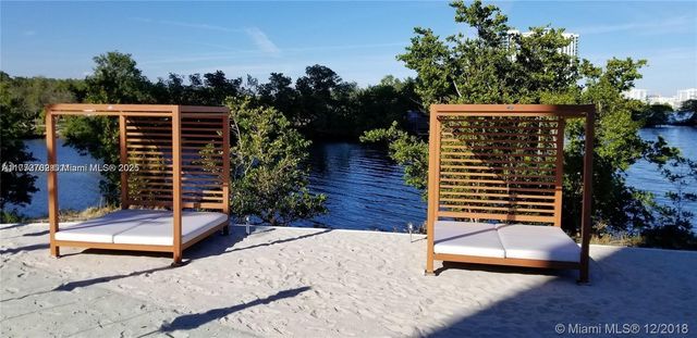 16385 Biscayne Blvd 1019, North Miami Beach, FL 33160