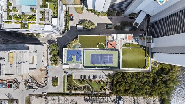 16385 Biscayne Blvd 1019, North Miami Beach, FL 33160