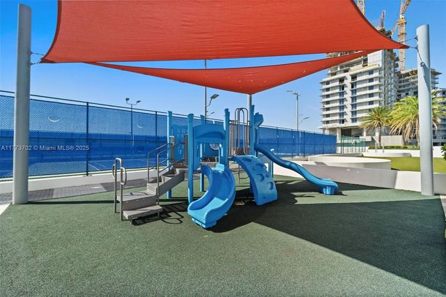 16385 Biscayne Blvd 1019, North Miami Beach, FL 33160