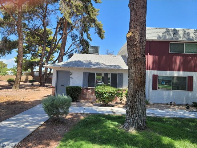 629 Pecos Way, Las Vegas, NV 89121