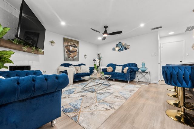 5721 Macneill Drive, Haltom City, TX 76148