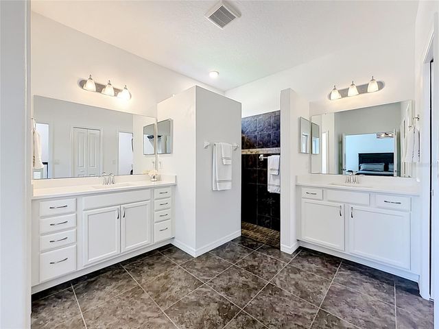 4240 JAMES RIVER CIRCLE, Leesburg, FL 34748